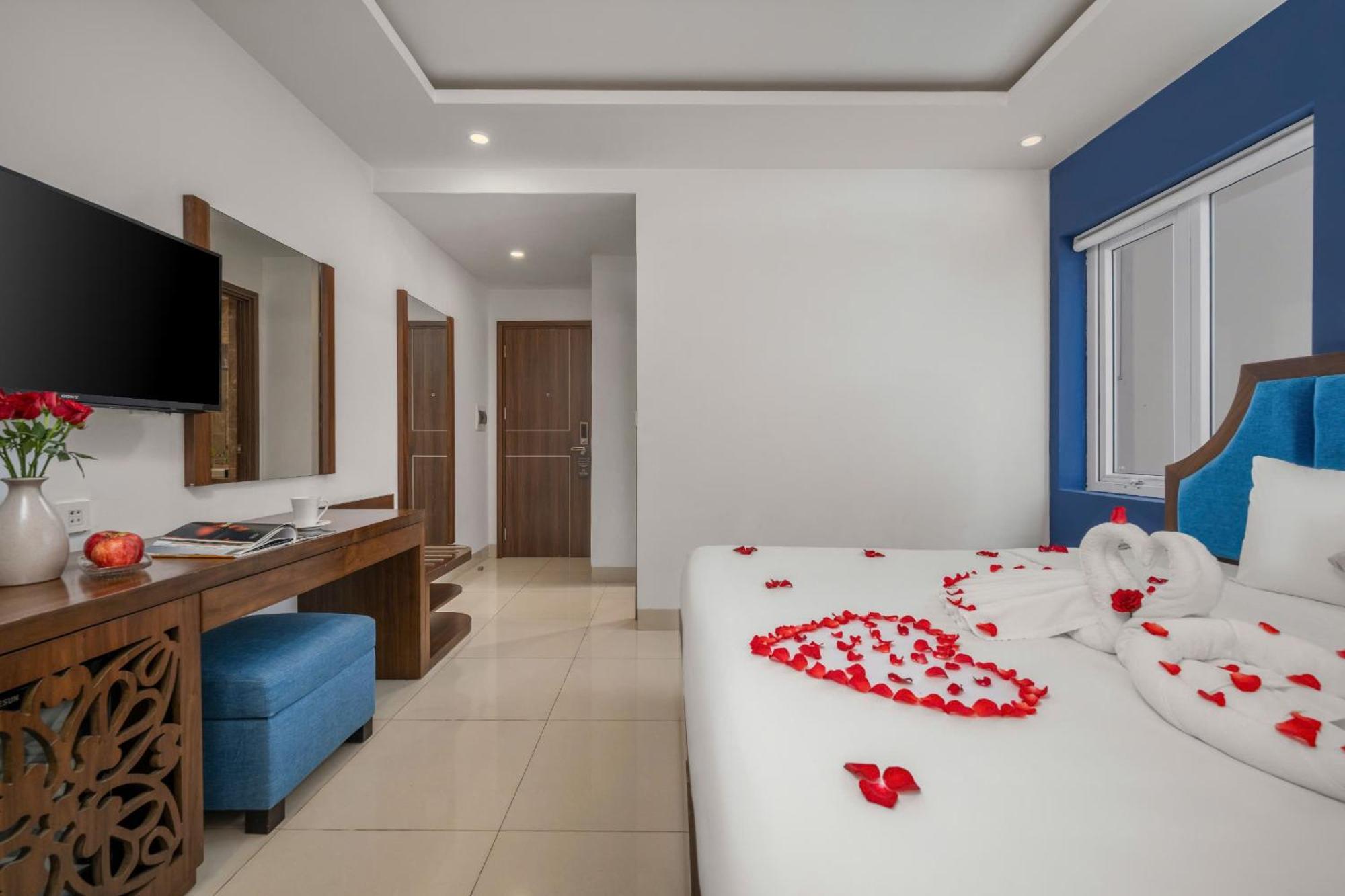 Hotel Tgt 4*