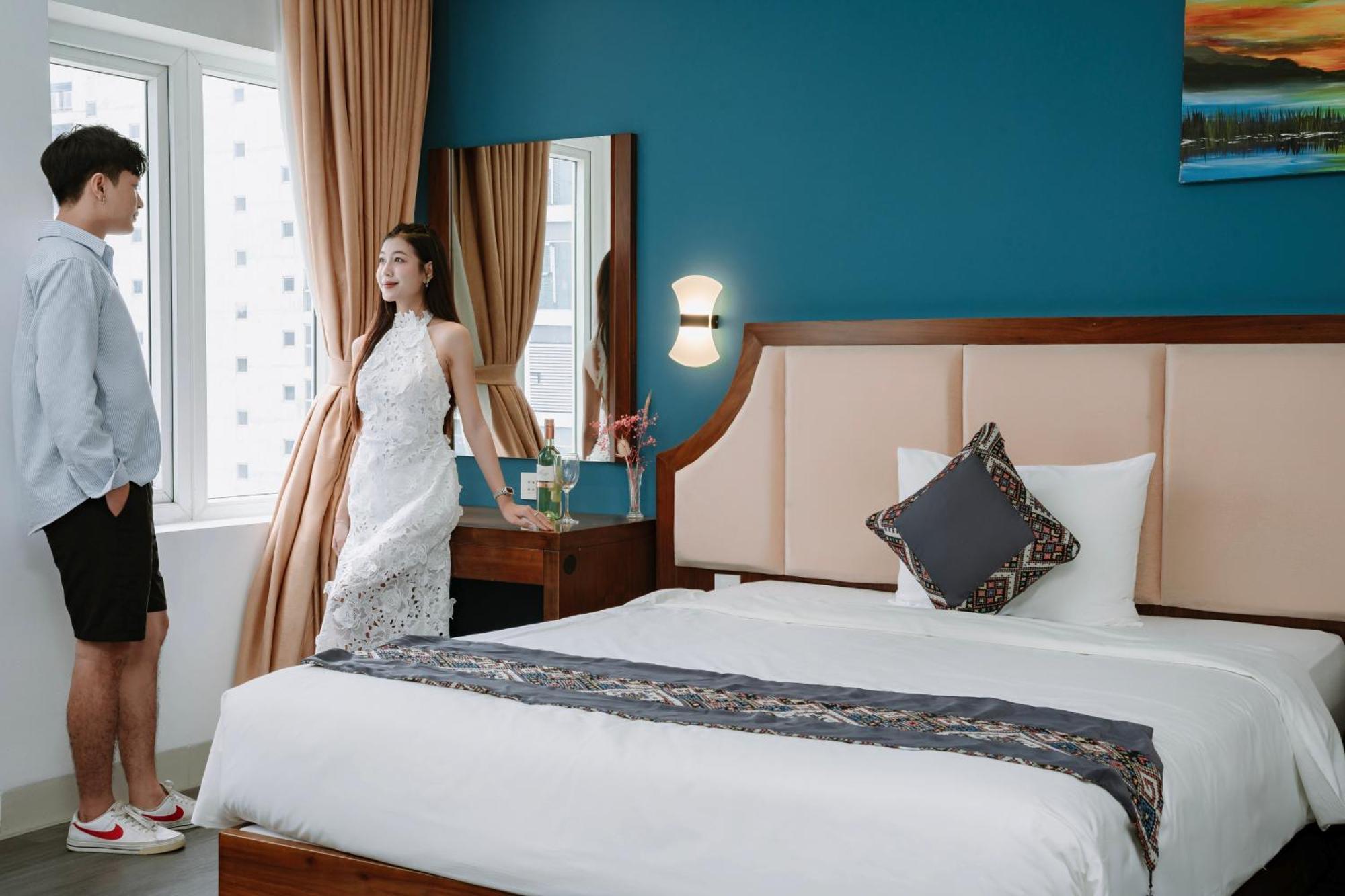 Hotel Tgt 4*