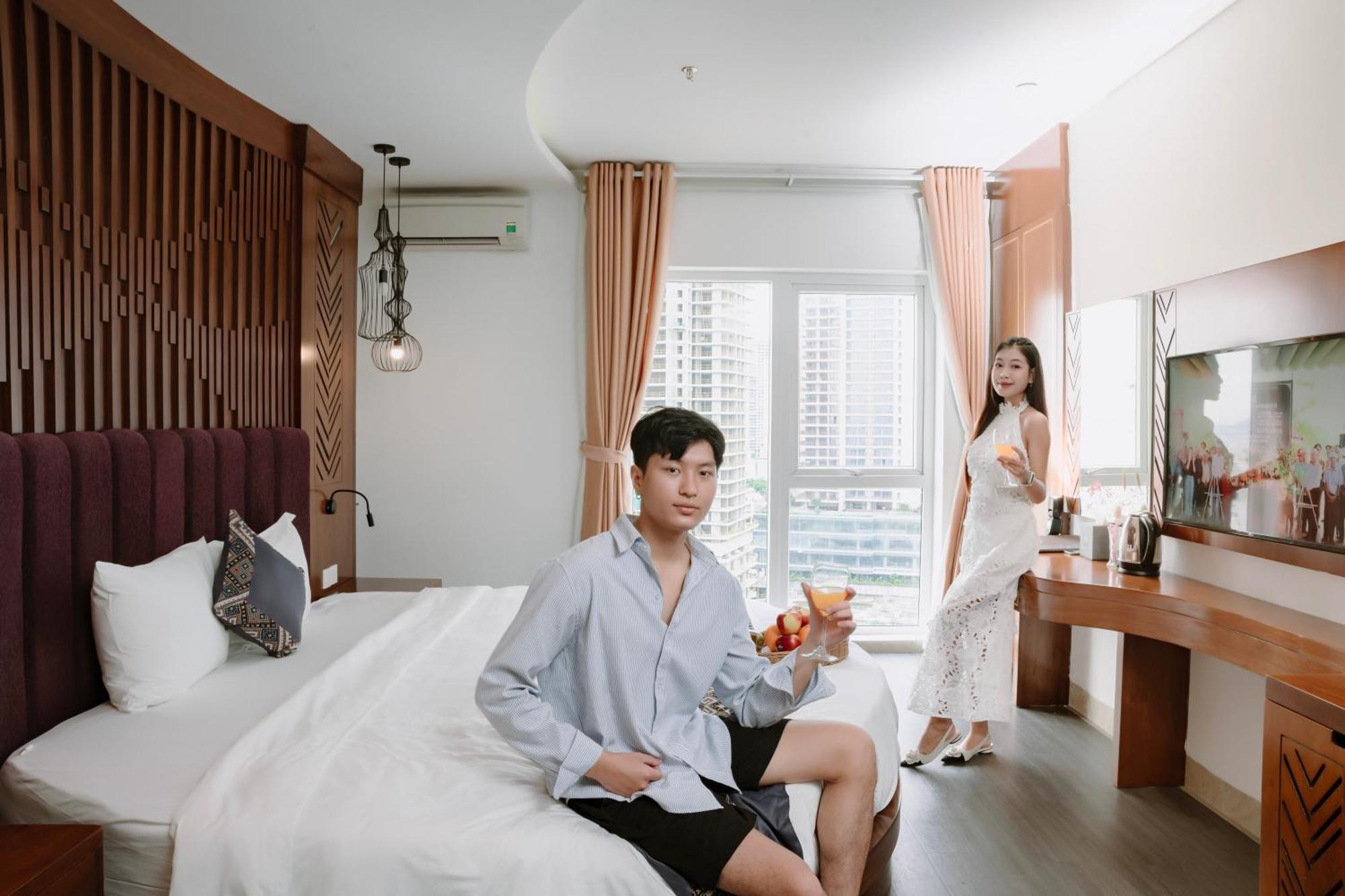 Hotel Tgt 4*