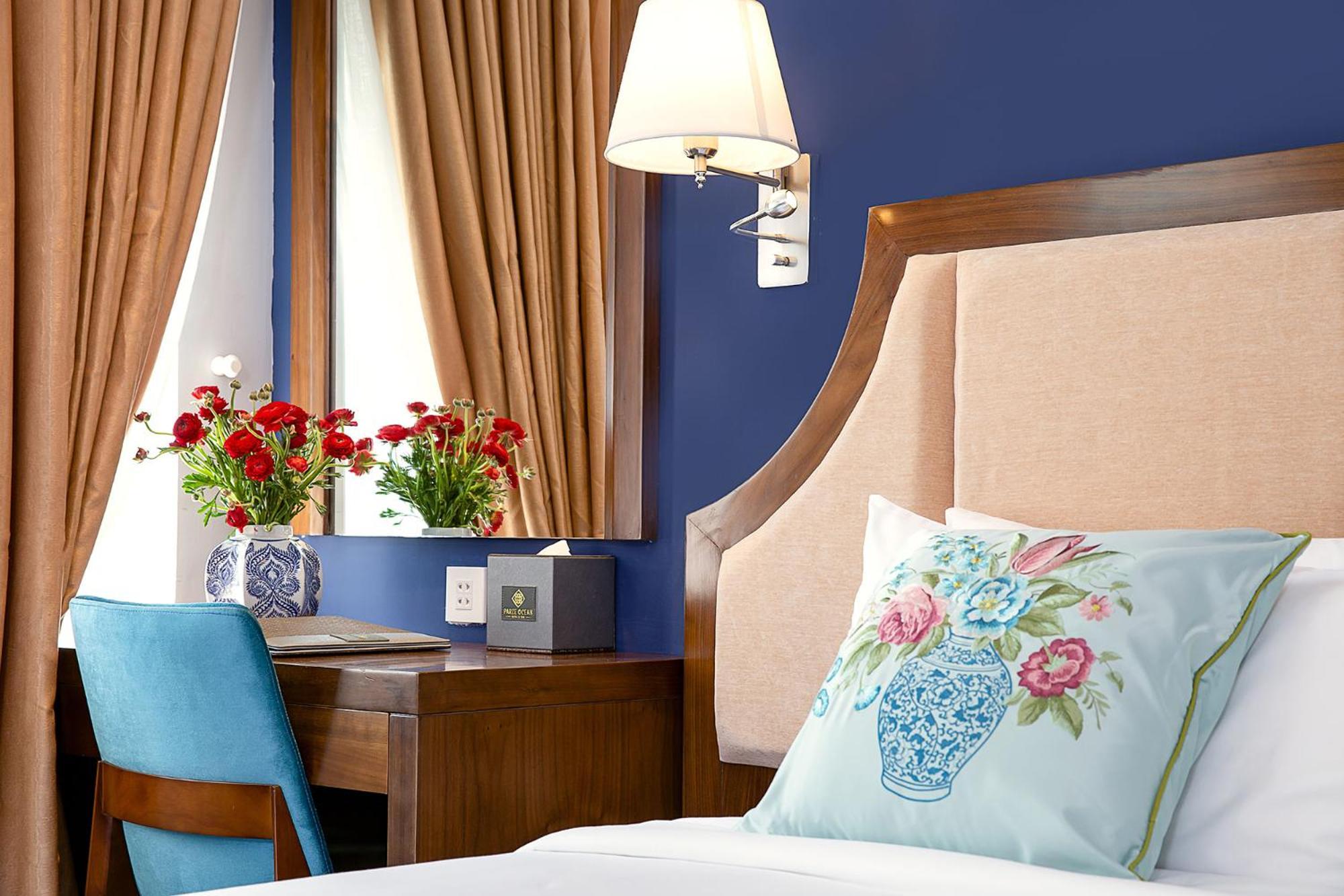 Tgt Hotel