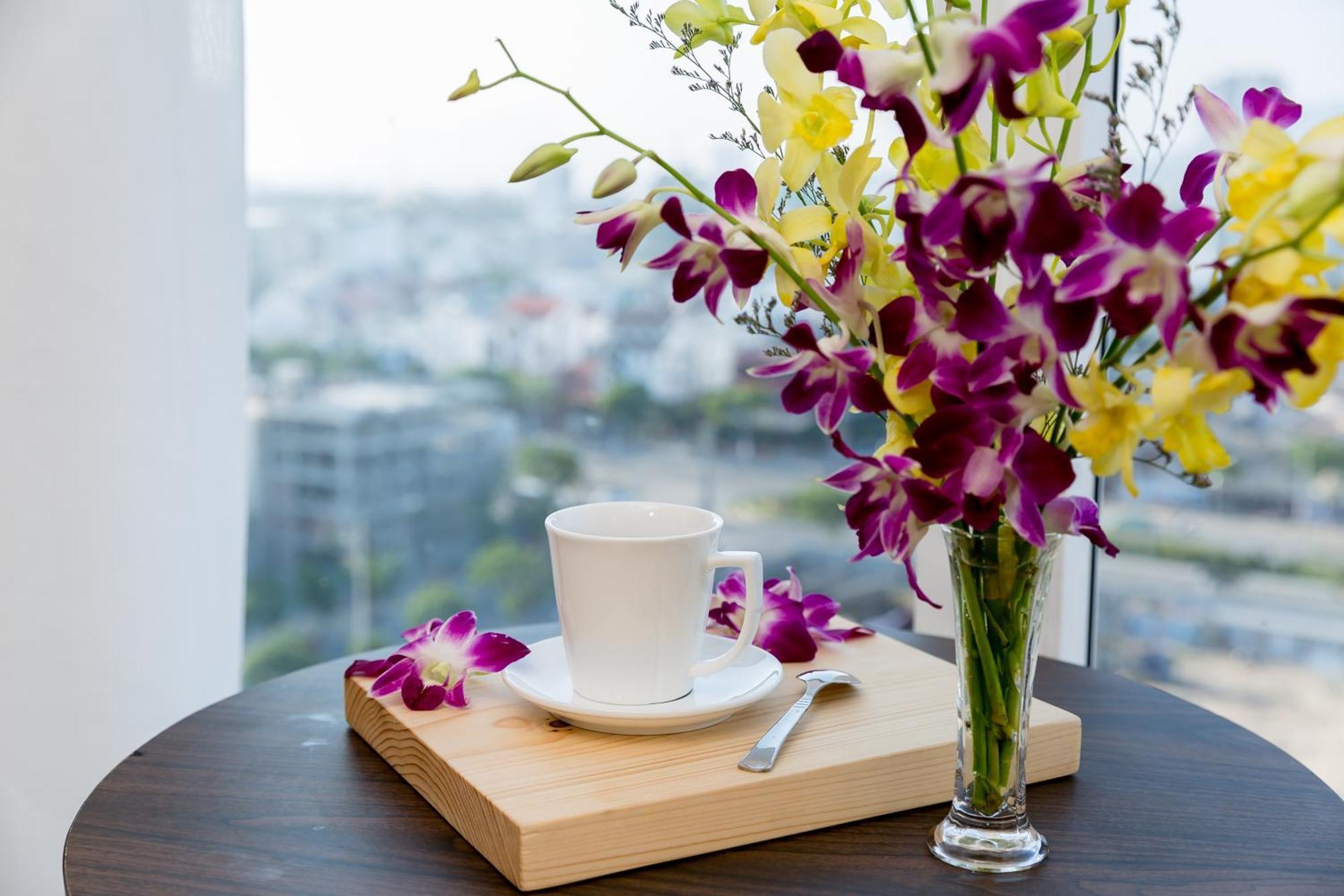 Tgt Hotel